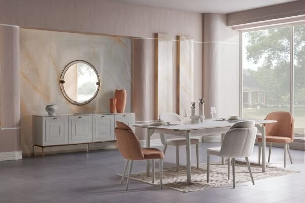 Briella Expandable Table