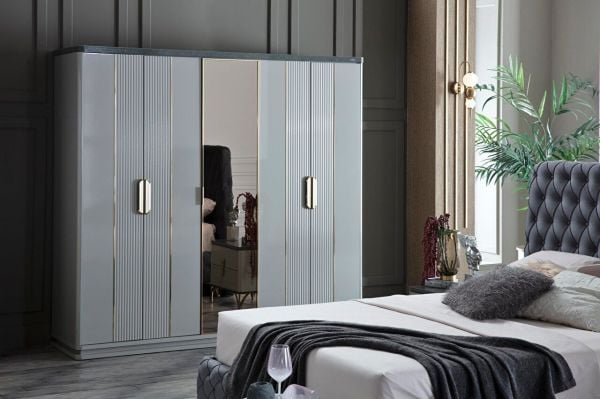 Serra 5 Door Wardrobe