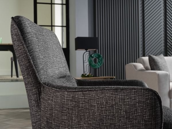 Cross Wingchair