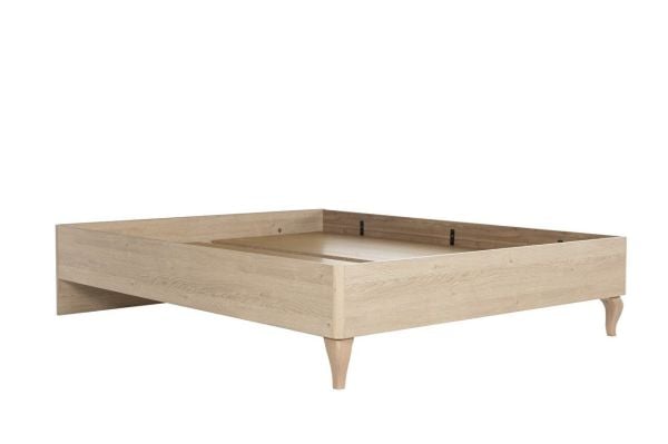 Lorea Bedstead