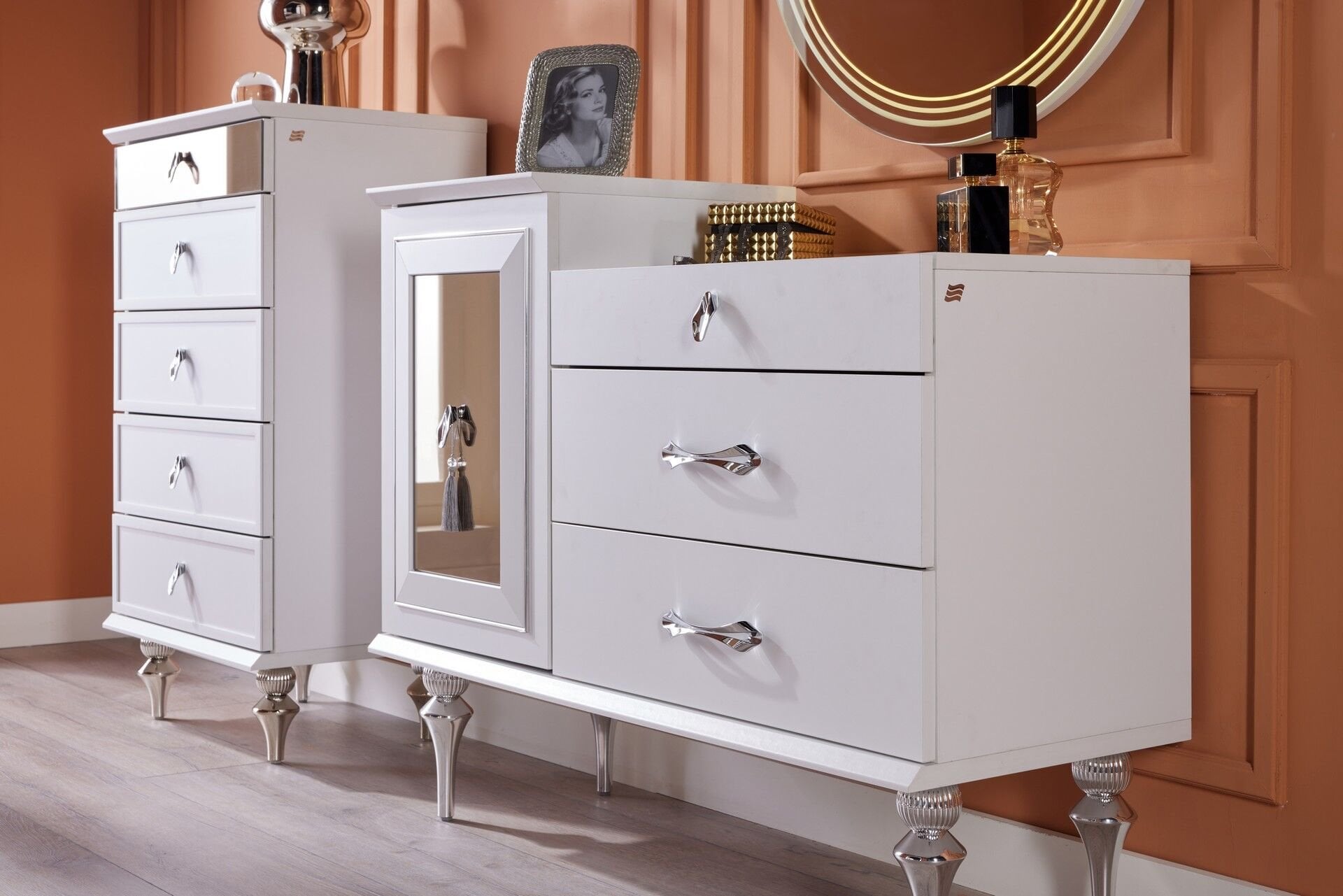 Platin Makyaj Masası