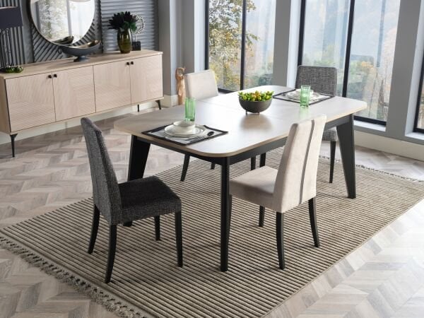 Cross Expandable Table