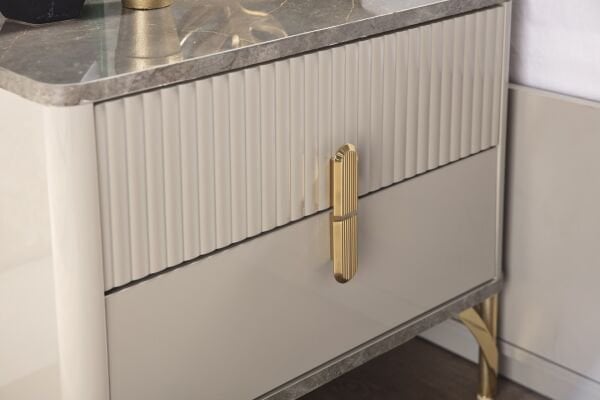 Serra Nightstand