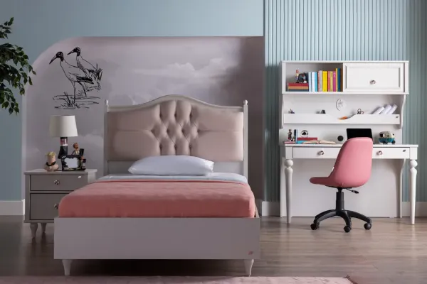 Emily Young Room Set