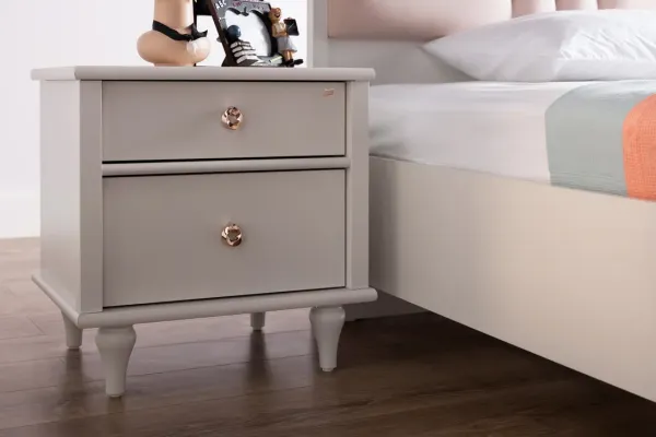 Emily Young Room Set