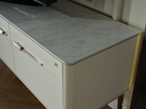 Lexus TV Table
