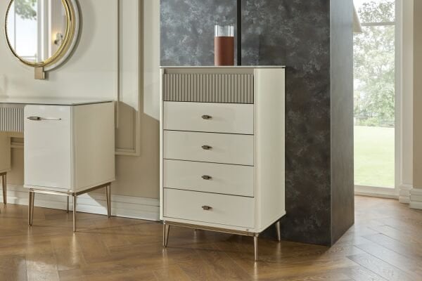 Lexus Chiffonier
