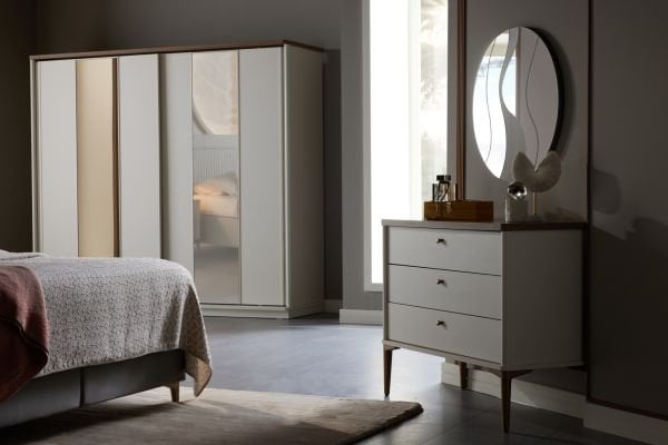 Lavita Mini Makeup Table