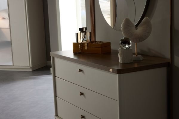 Lavita Mini Makeup Table