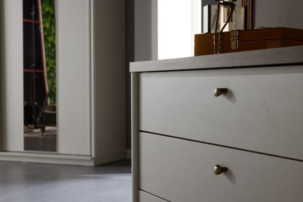 Lavita Mini Makeup Table