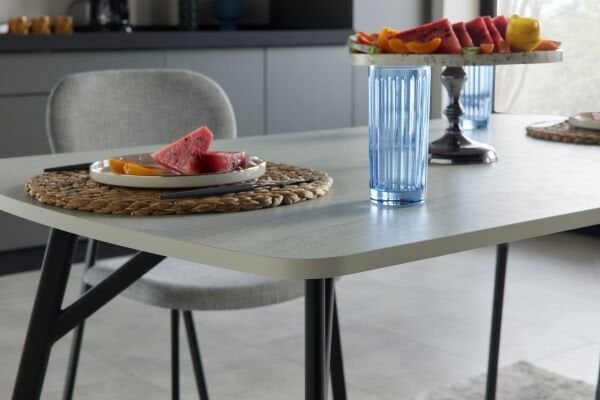 Ronda Kitchen Table