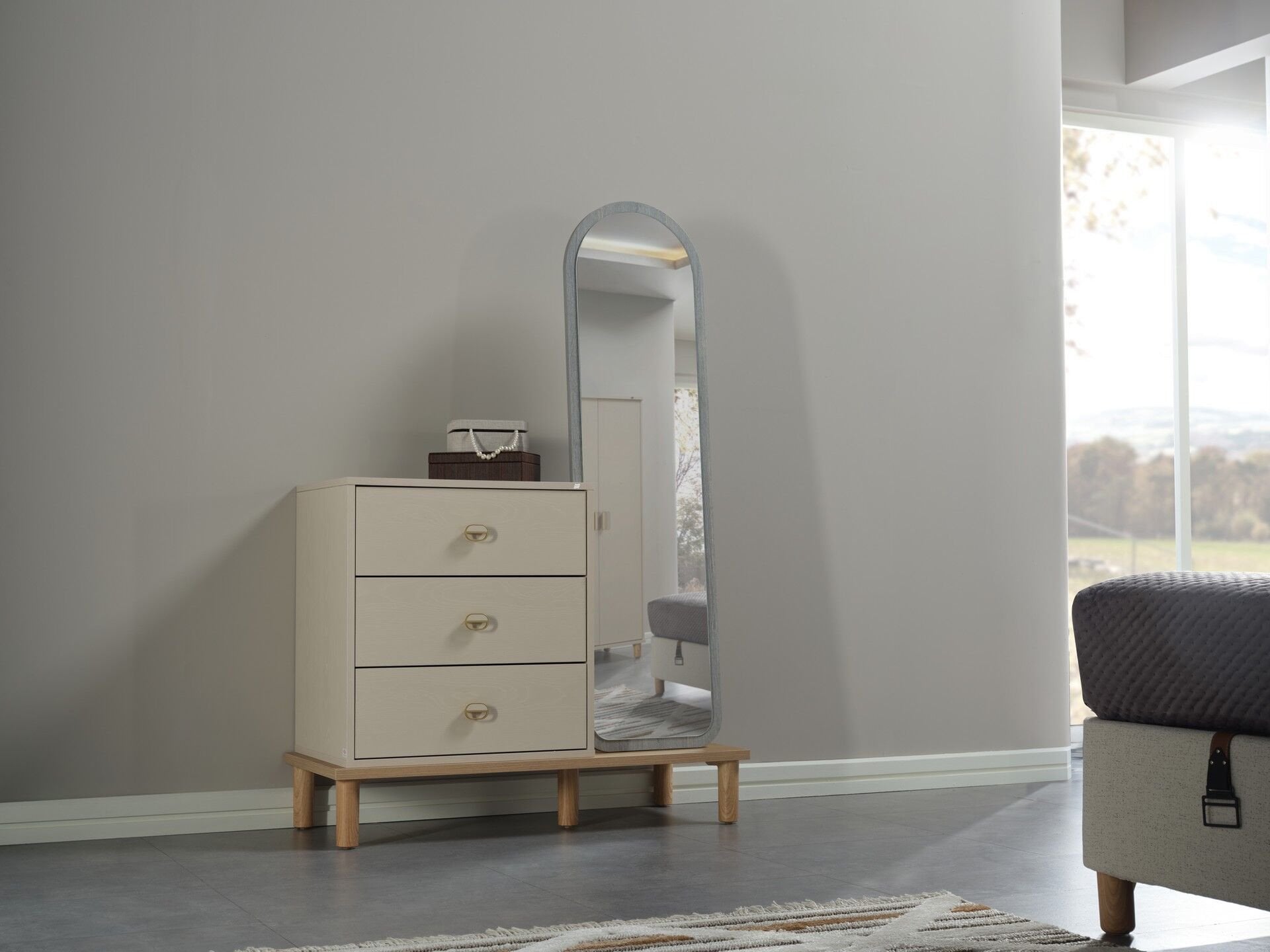 Linus Makyaj Masası