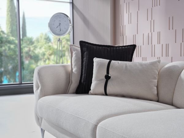 Viola Three Seater