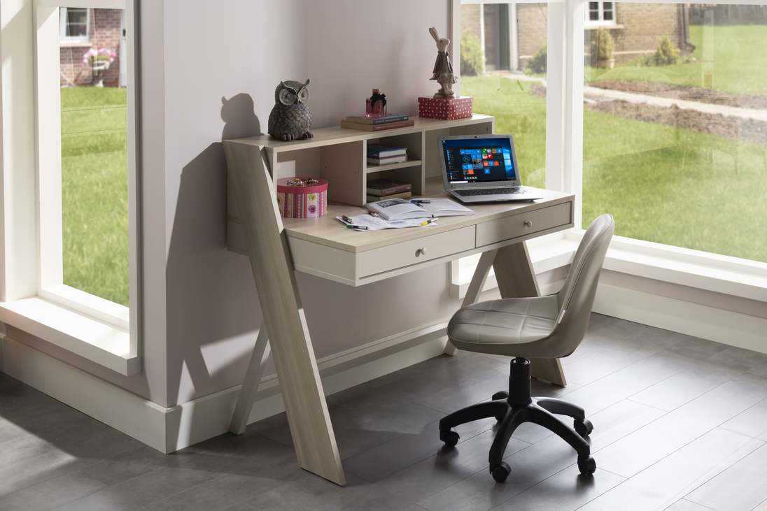 Molly Genç Odası Takımı