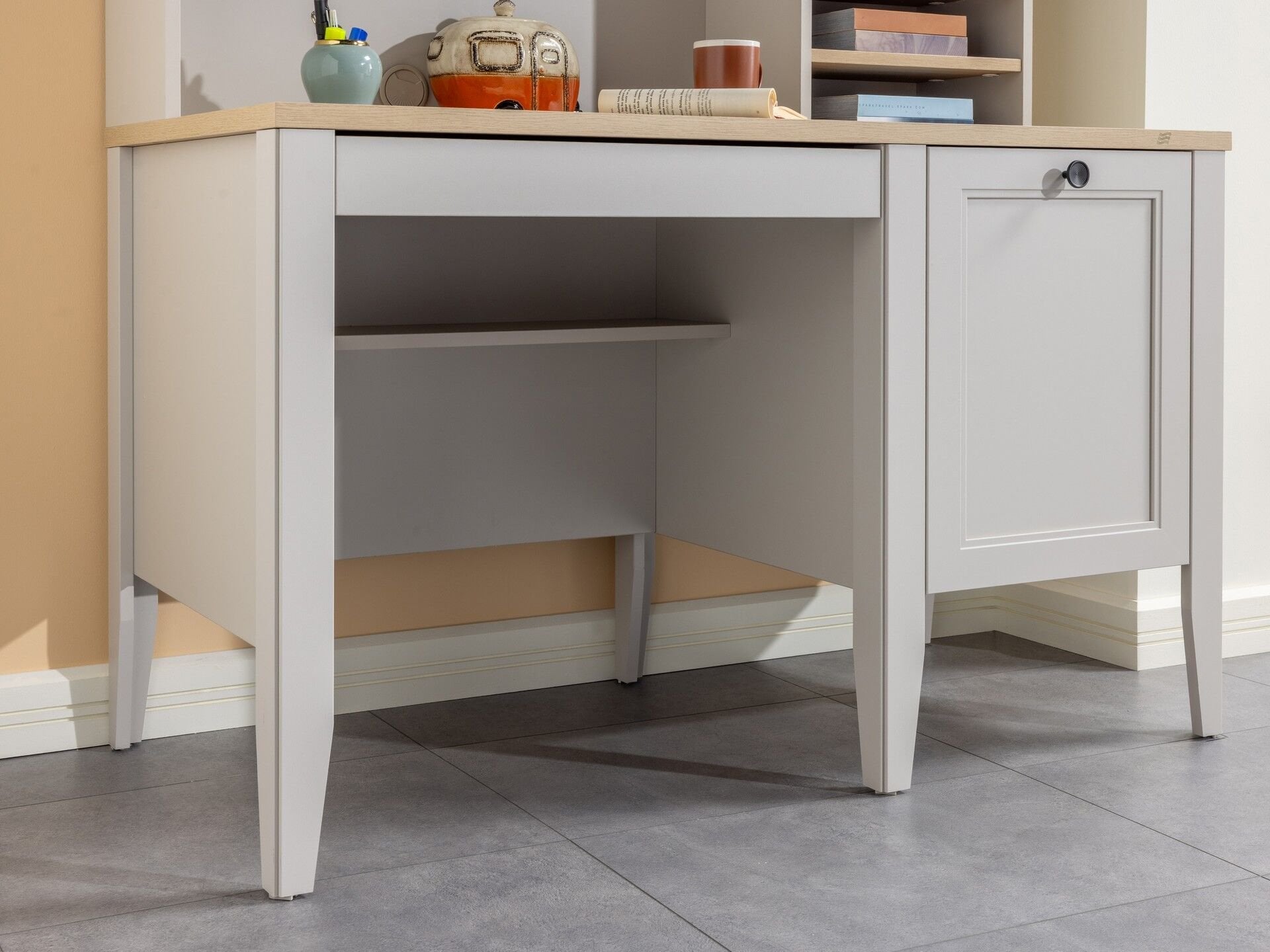 Fiona Çalışma Masası