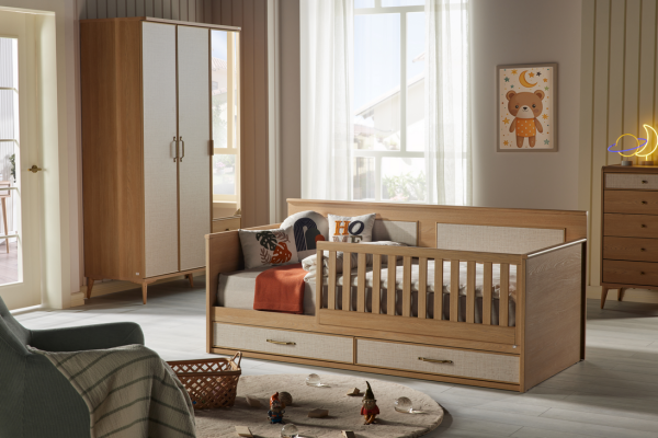 Mitra Montessori Bedstead