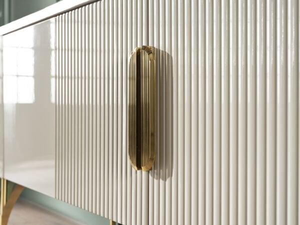 Serra Console