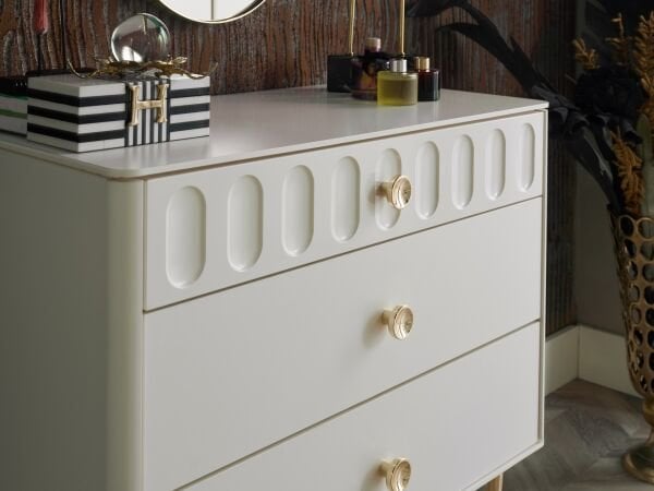 Blanca Make Up Table