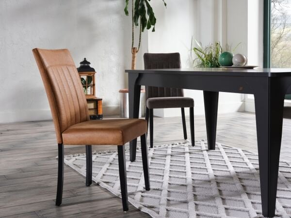 Vista Fixed Table