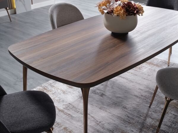 Vanessa Dining Room Set