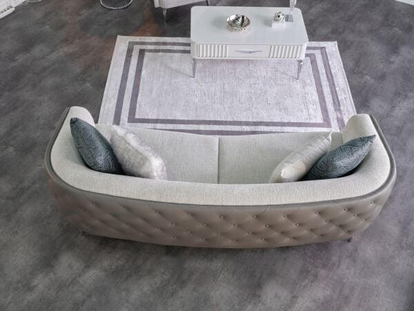 Aysa Three Seater