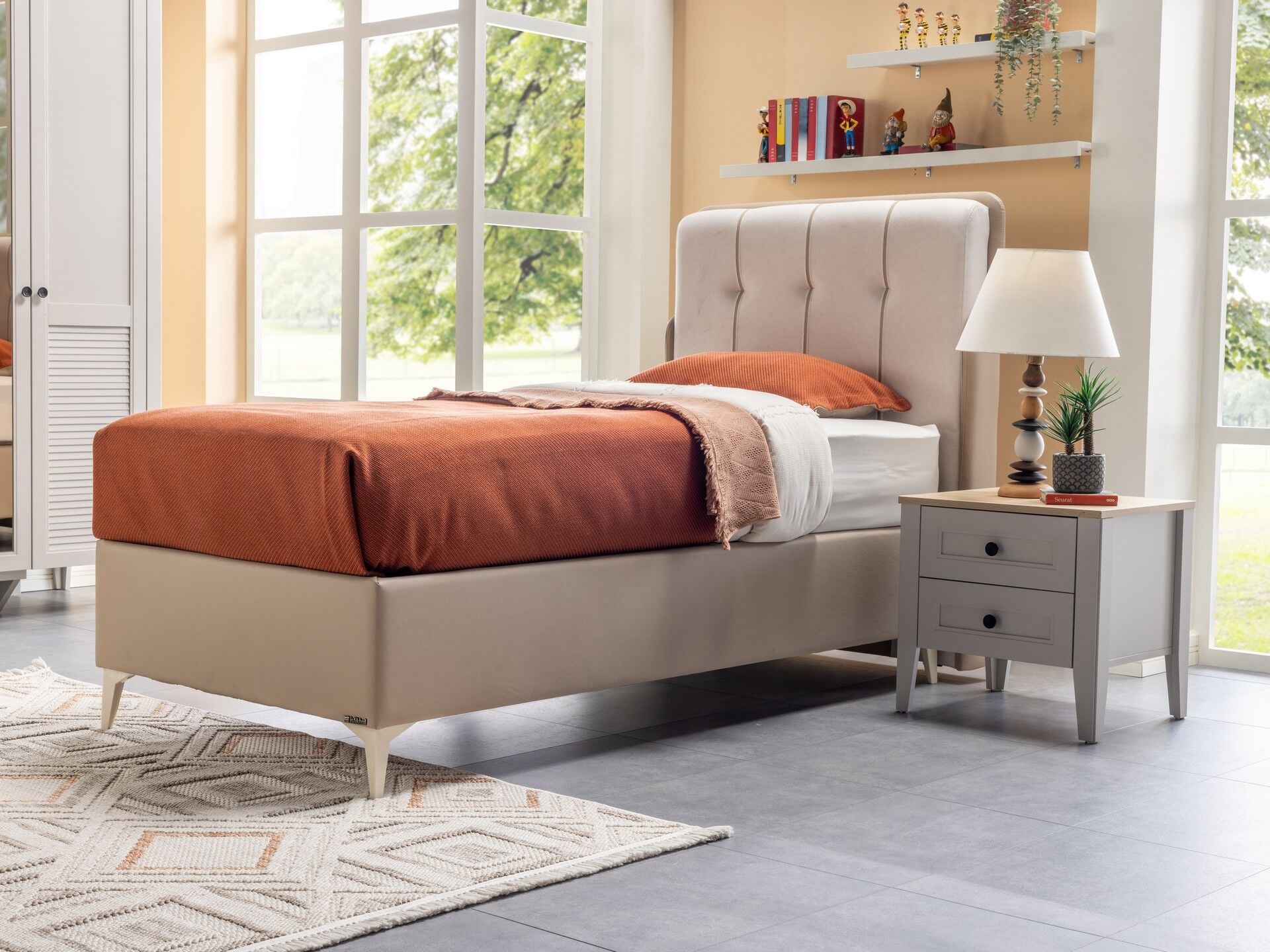 Fiona Genç Odası Takımı