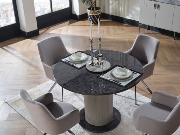 Alexa Table