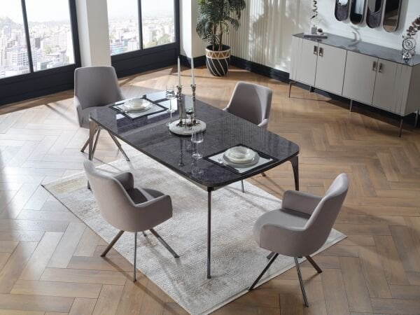 Alexa Expandable Table