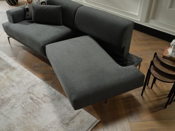 Alexa Relax Three Seater