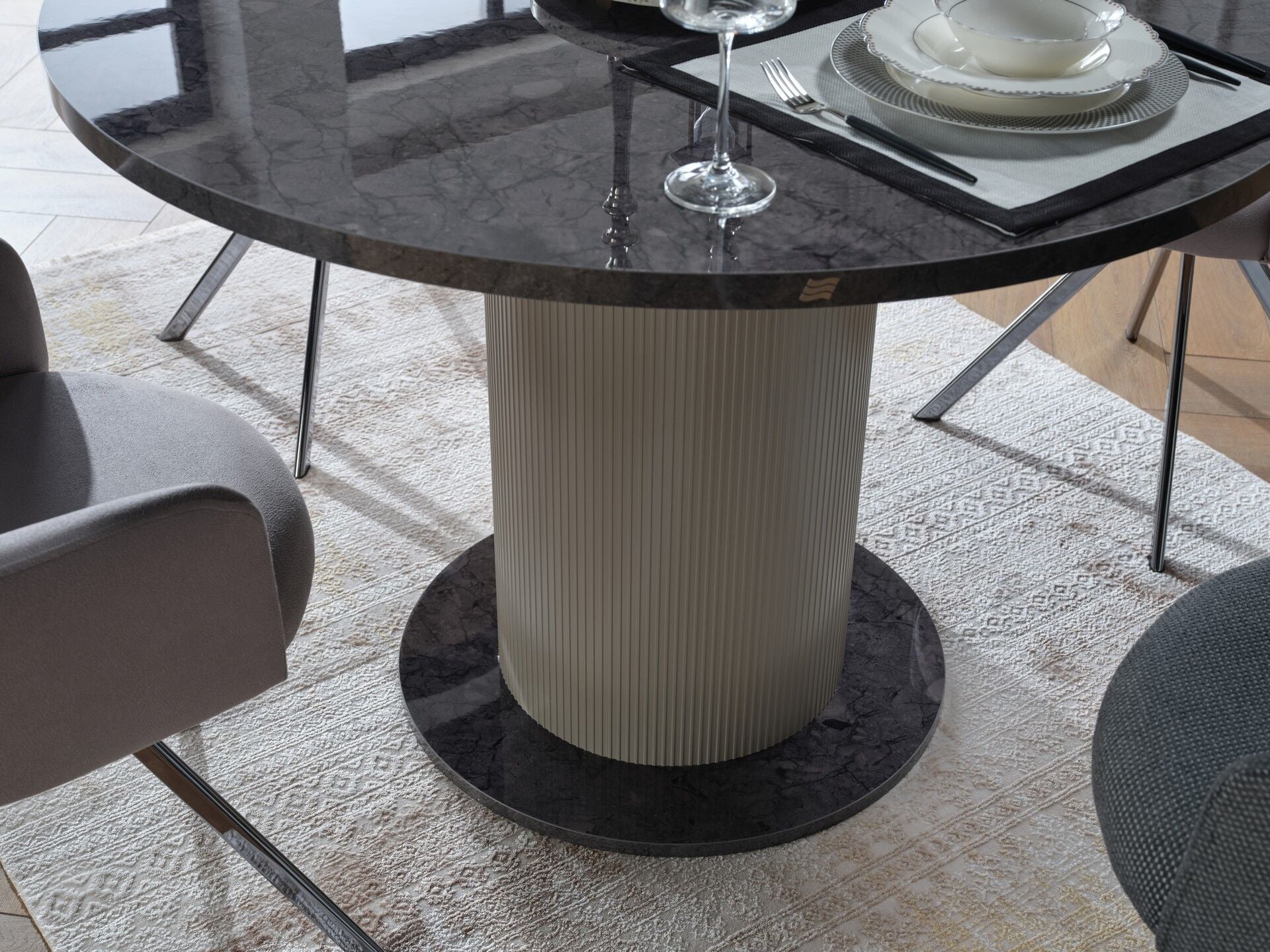 Alexa Yemek Odası Takımı