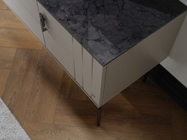 Alexa TV Table