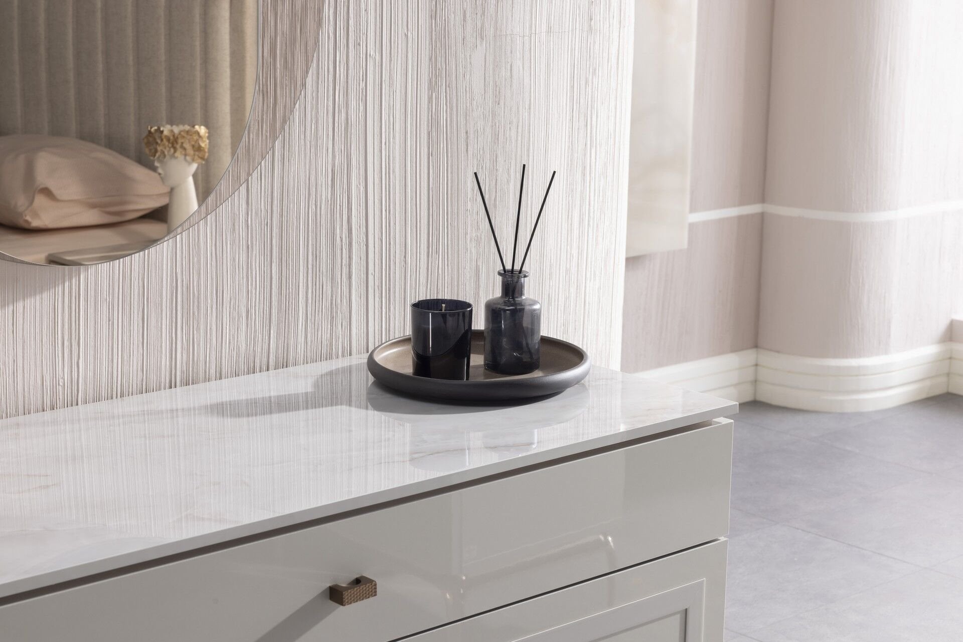 Briella Makyaj Masası