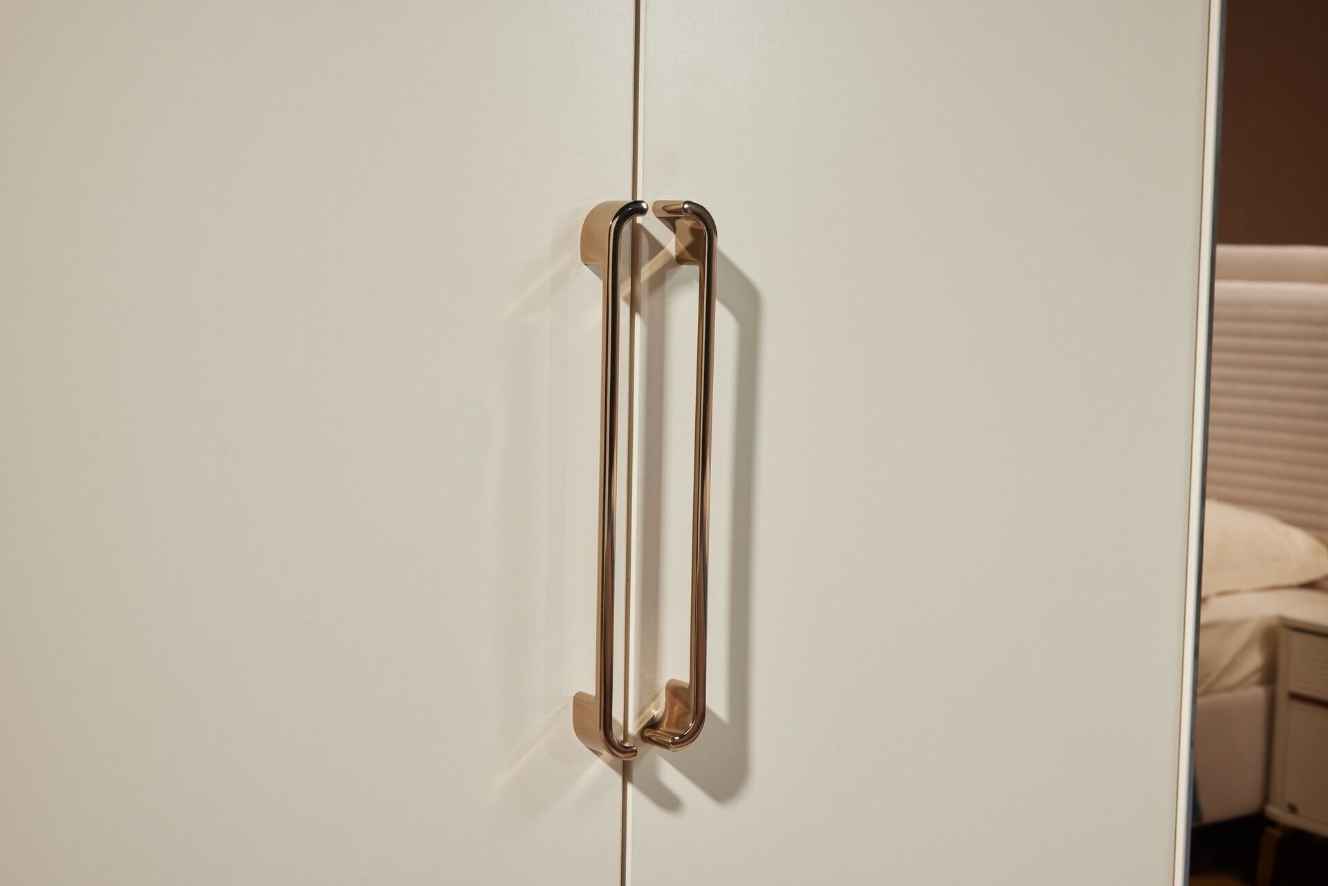 Shine 6 Kapaklı Dolap