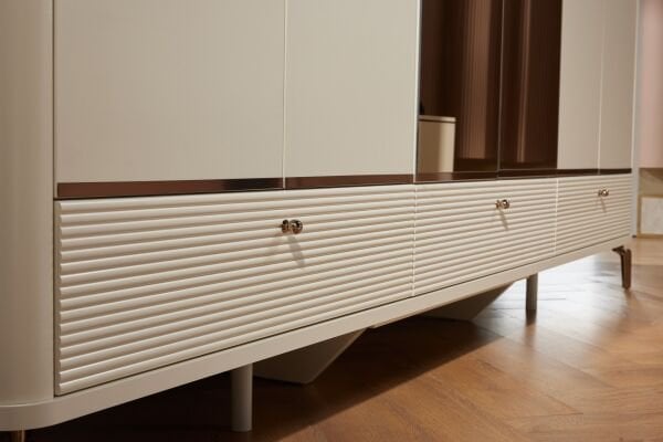 Shine 6 Kapaklı Dolap