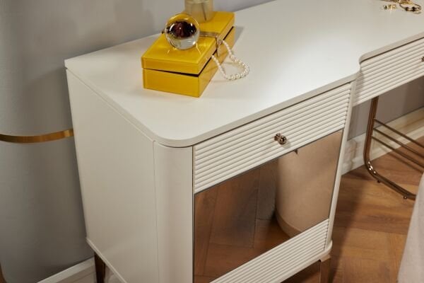 Shine Makyaj Masası