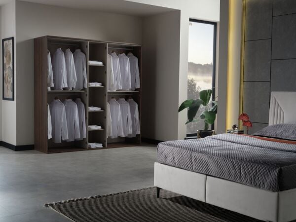 Cansas 5 Door Wardrobe without Mirror