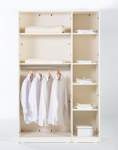 Smart 3 Door Wardrobe With Mirror