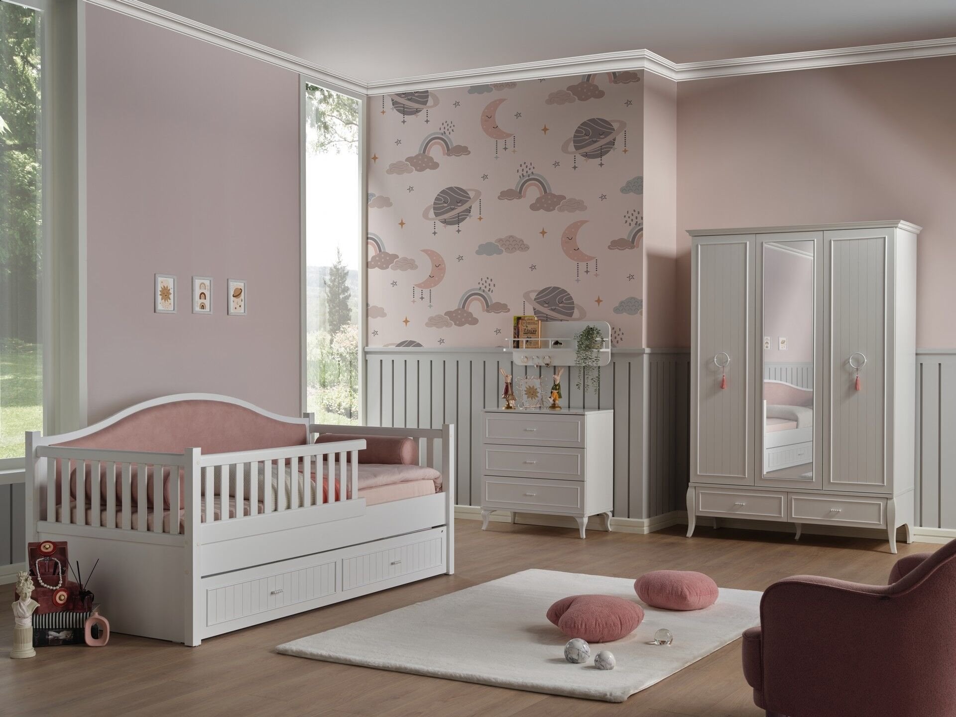 Beverly Montessori Karyola