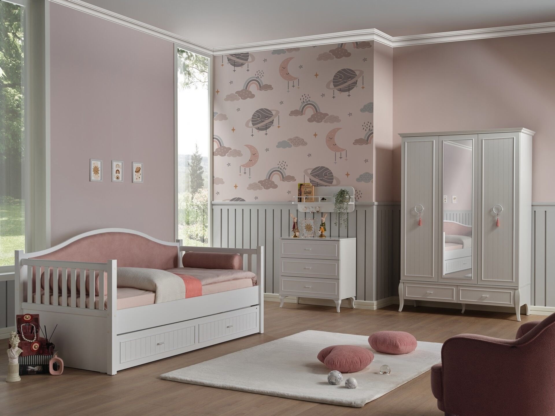 Beverly Montessori Karyola