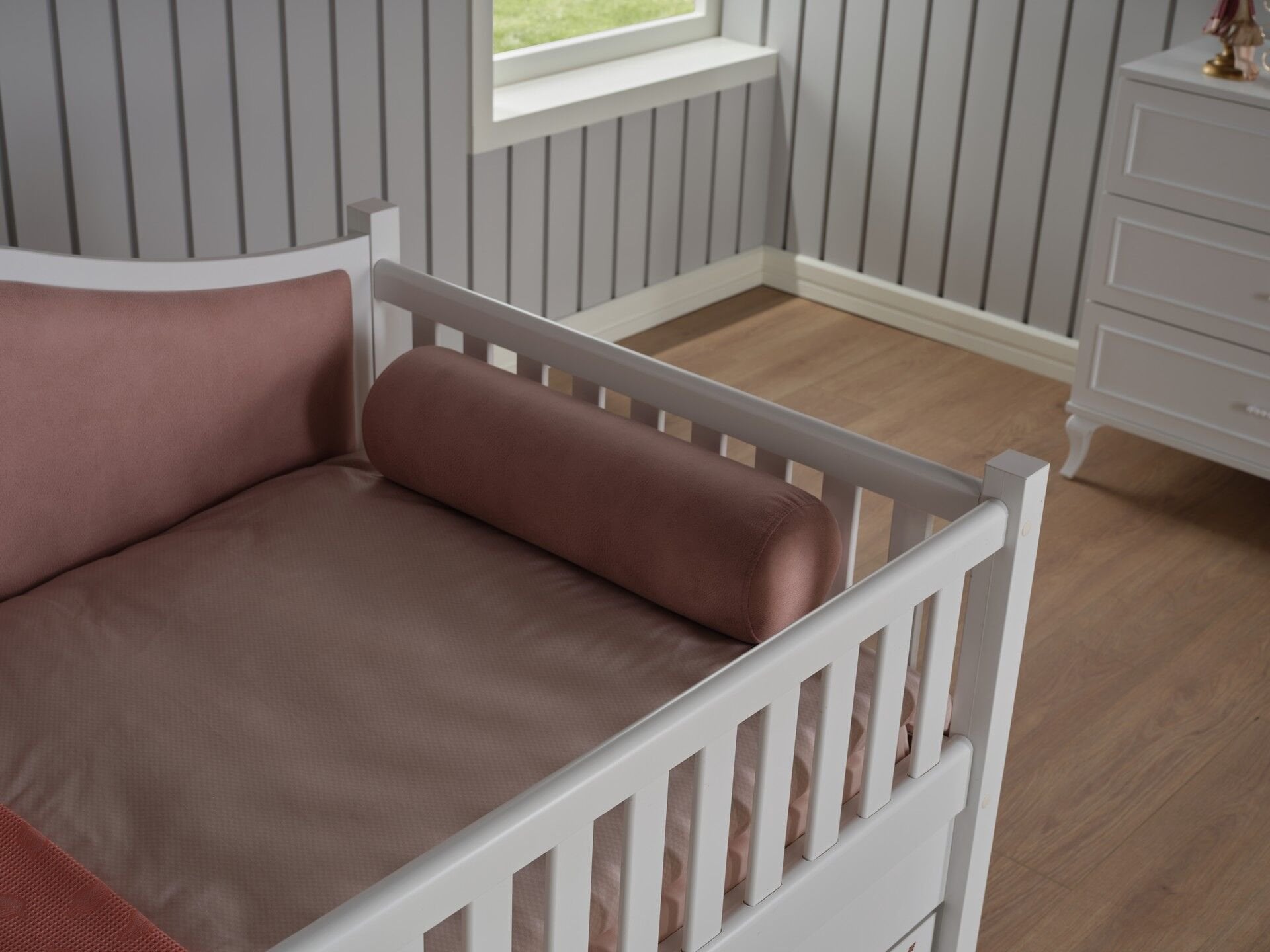 Beverly Montessori Karyola