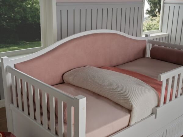 Beverly Montessori Bedstead