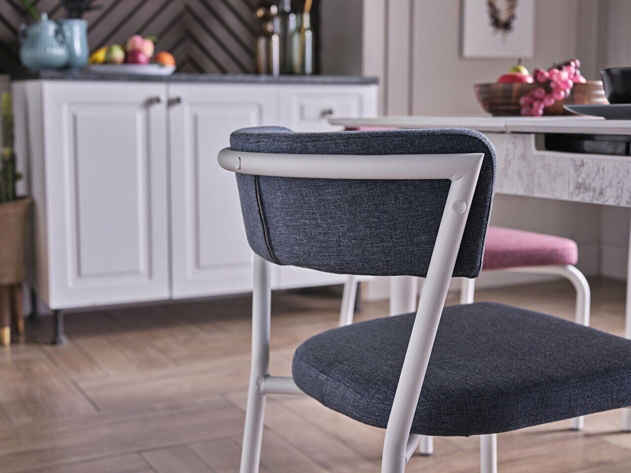 Marco Mutfak Açılır Masa Takımı