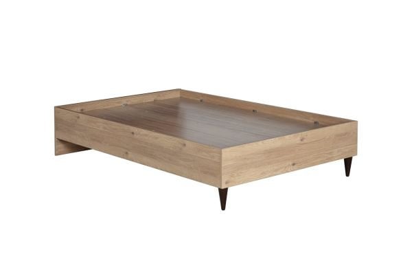 Lauren Bedstead