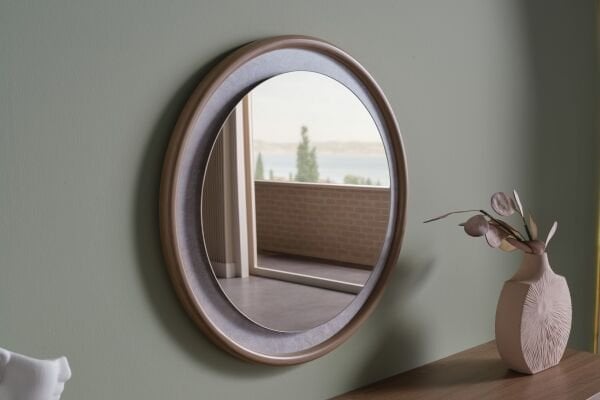 Destina Console Mirror