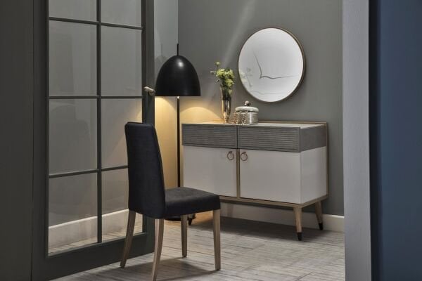 Lena Makeup Mirror