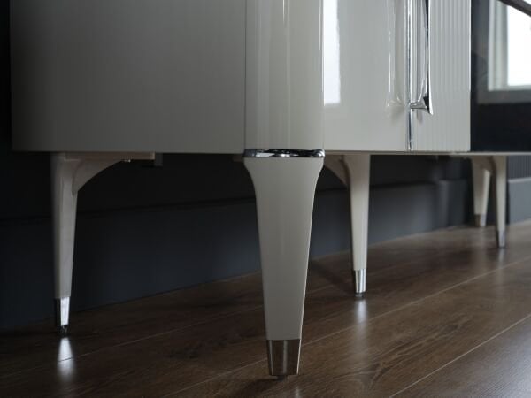 Arena TV Table With Fireplace