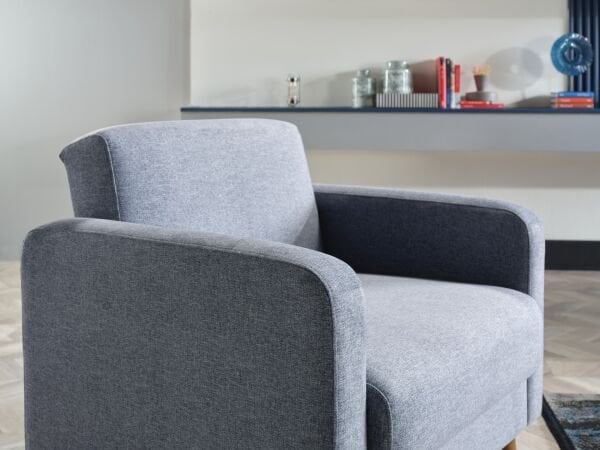 Alia Armchair