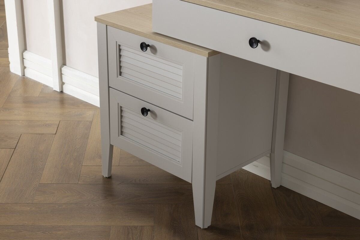 Fiona Makyaj Masası