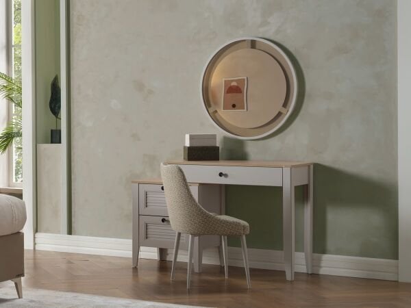 Fiona Make Up Mirror