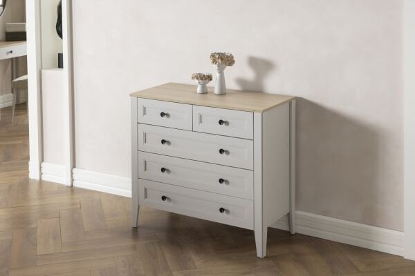 Fiona Chiffonier